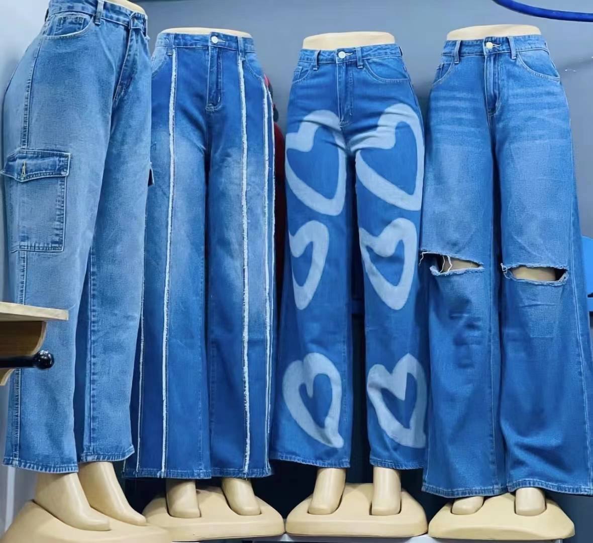 Lot de 100 cargos