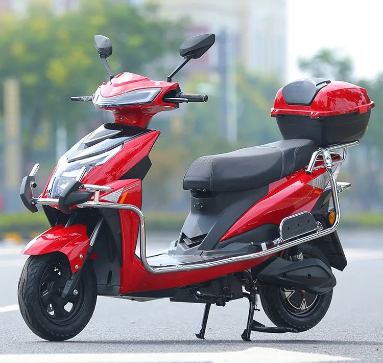 Scooter électrique jusqu’à 80 km autonome